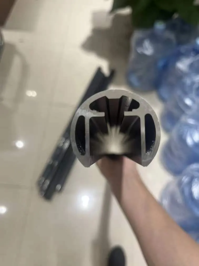 Floor Mount Fascial Mount Aluminium U Channel Profile with Cap Cover