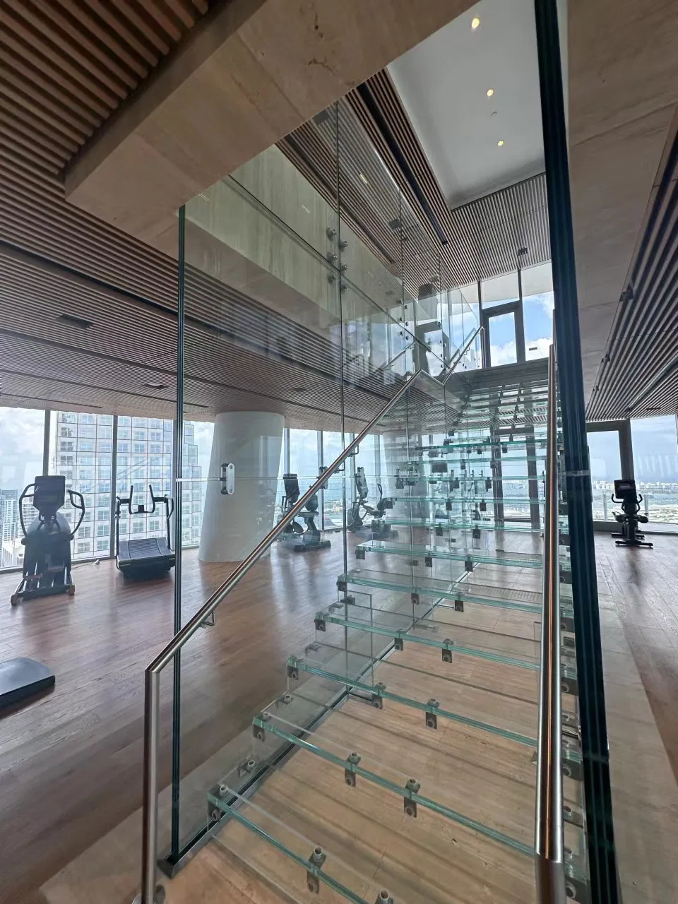 30mm Tempered Laminated Glass Catwalk Stage Walkway Floor