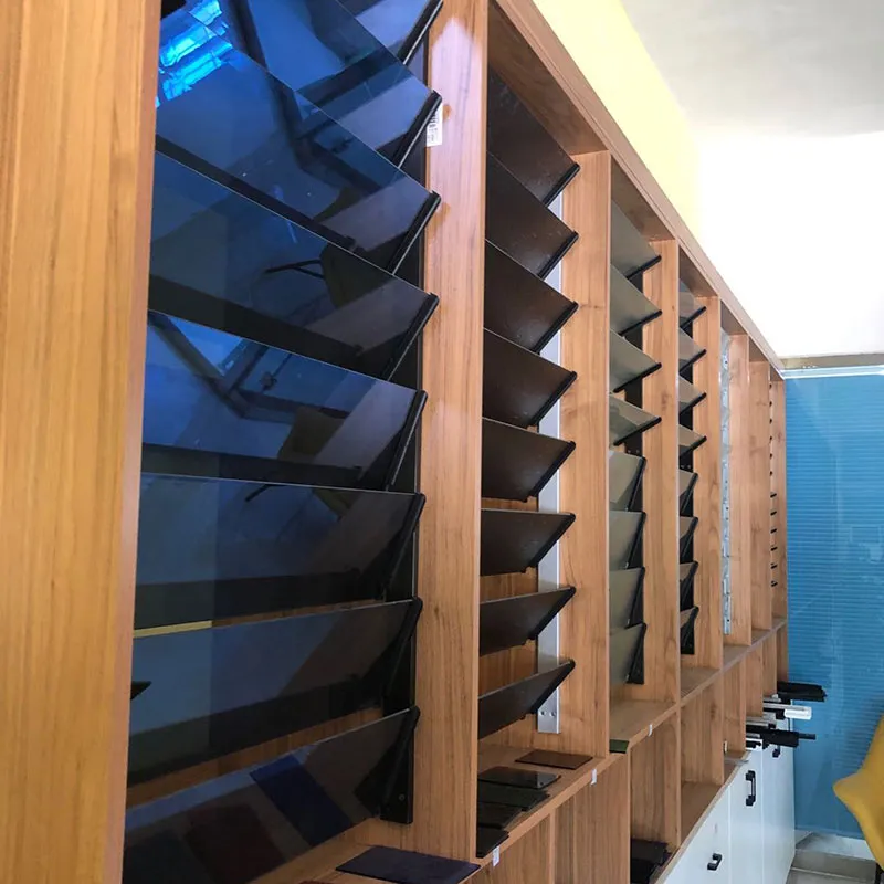 Aluminium Louver Window with Adjustable Glass Blades