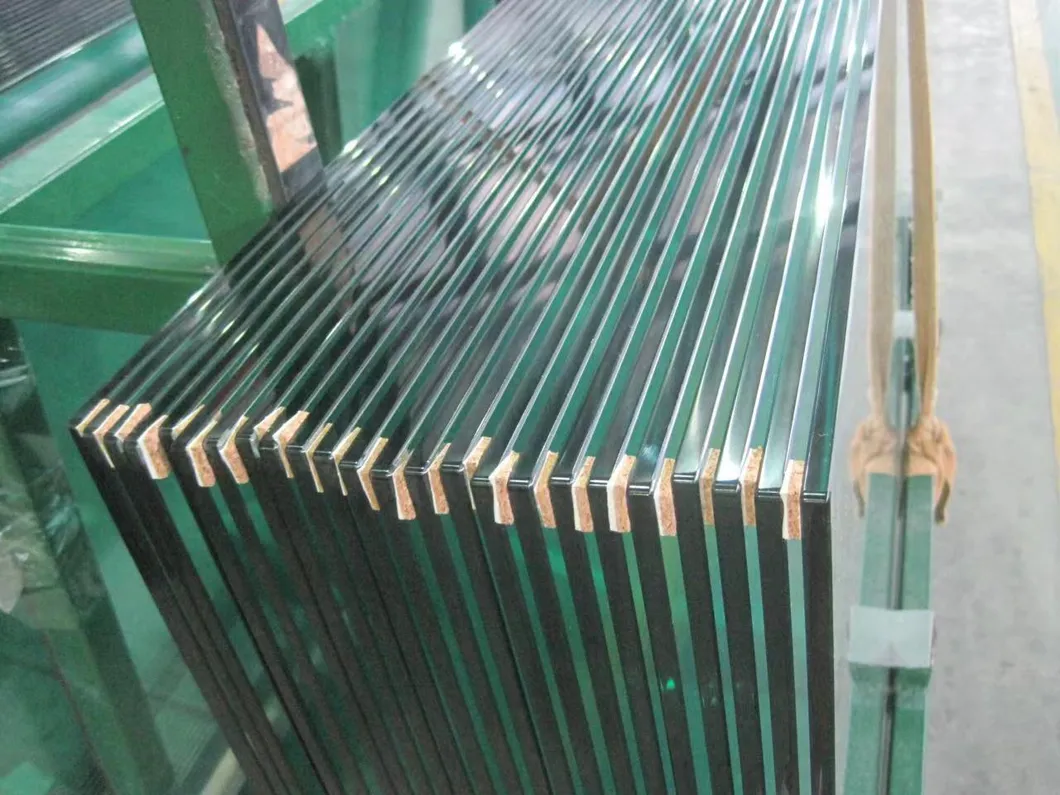 10mm 12mm 15mm 19mm Clear Low Iron Tempered Laminated Glass