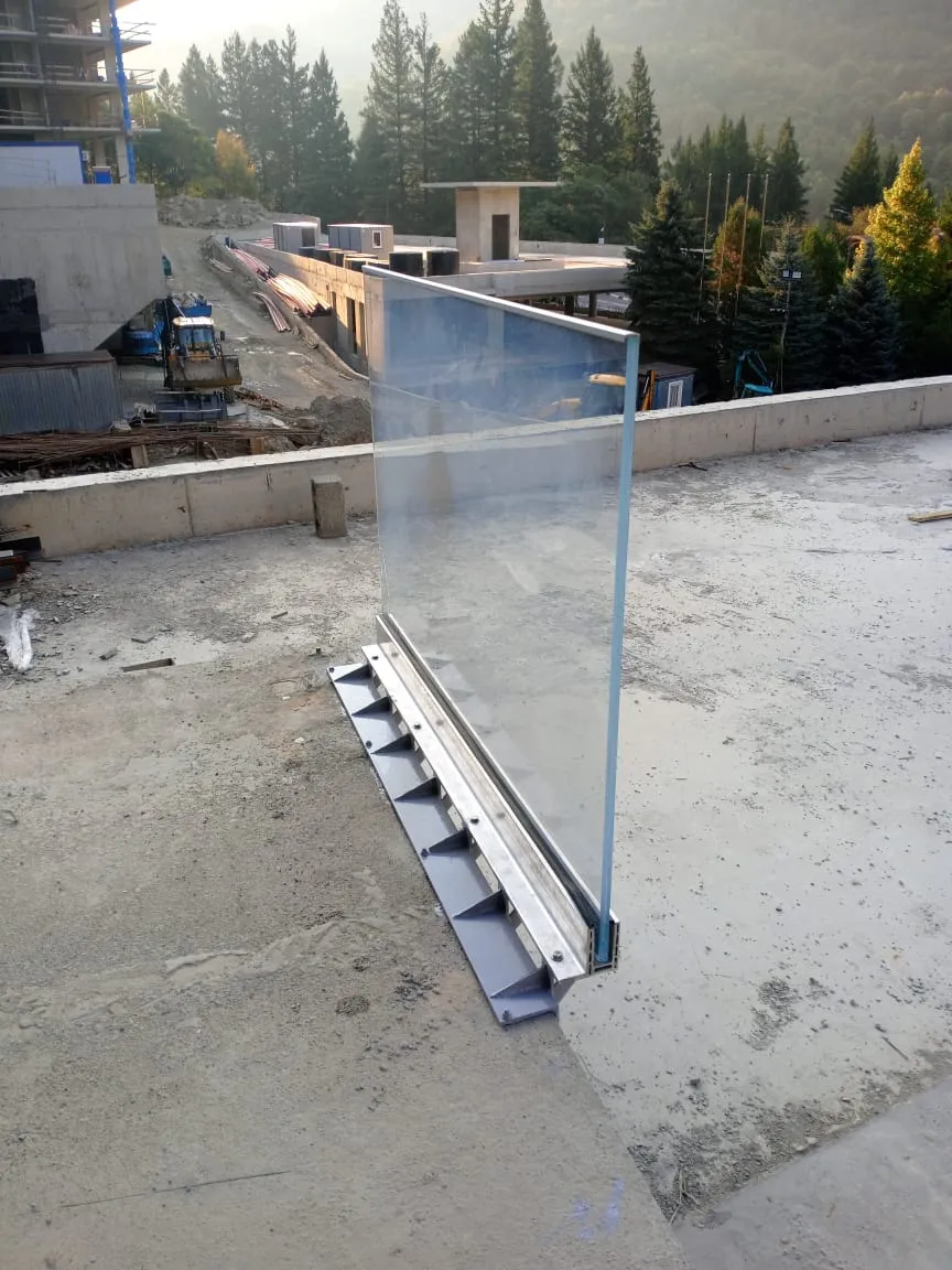 Anodised White Grey Black Brown Champage Aluminium U Channel Balustrade Balcony Profile