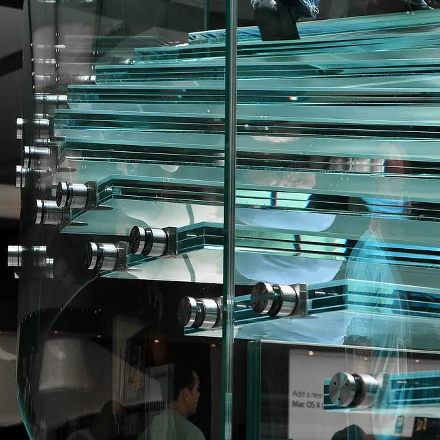 33.1 44.1 55.2 66.2 88.2 Gradient PVB Clear White Laminated Tempered Glass