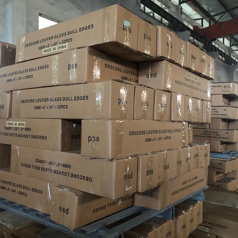 Aluminium Louver Window with Adjustable Glass Blades