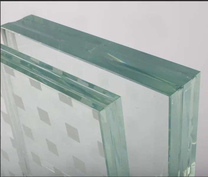 Low Iron Ultra Clear 17.52mm Tempered Laminated Glass