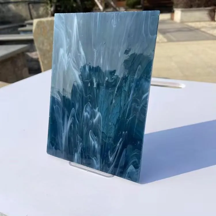 3mm Iridescent 300X300mm 12X12inch Stained Craft Glass for The Art Studio Club