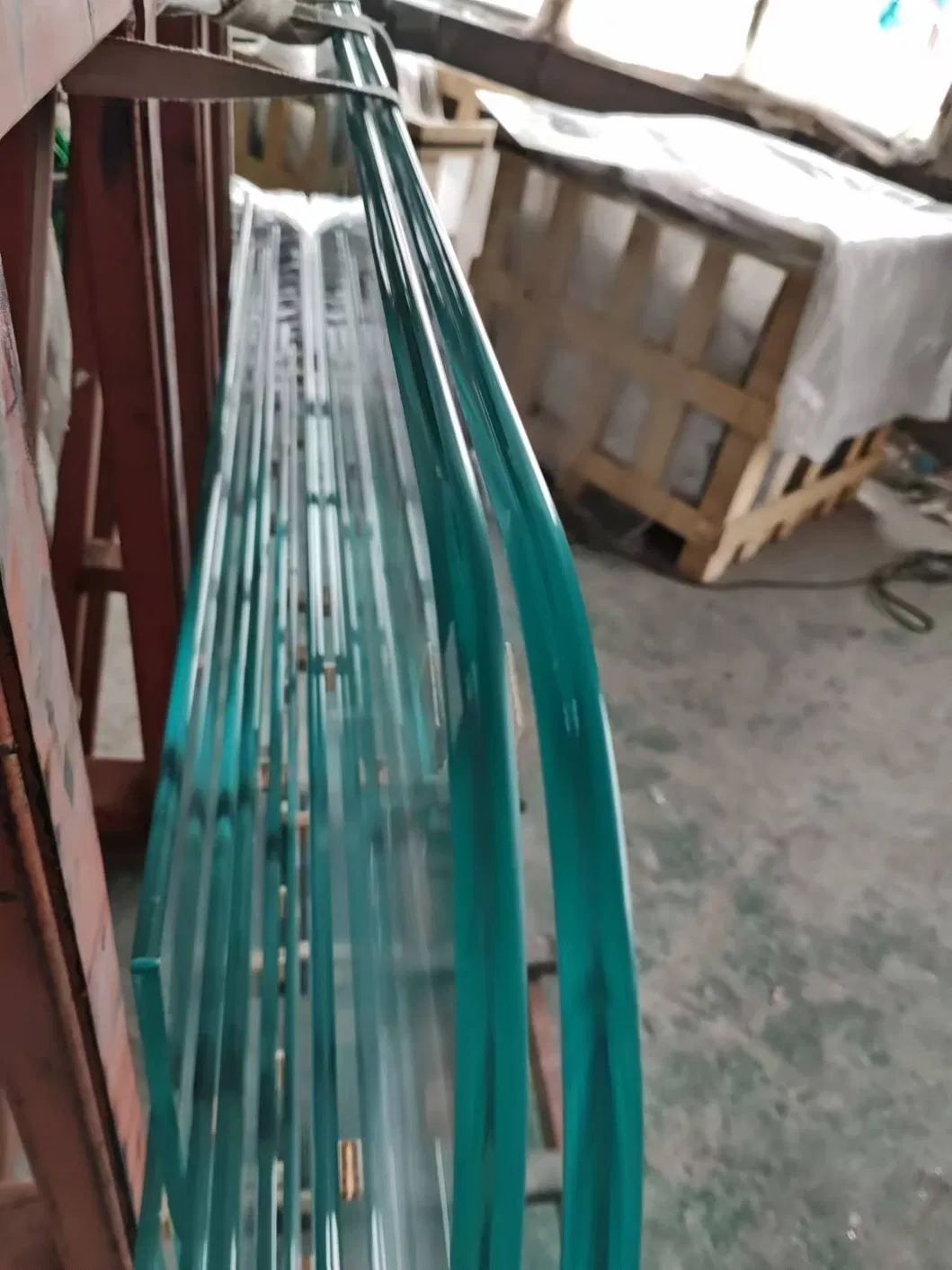 Extra Clear Curved Tempered Glass Pencil Round Flat Polished Edges and Slots