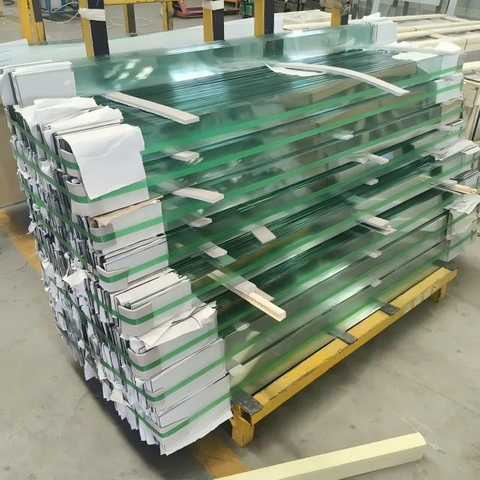 3.2mm 4mm 6mm 8mm Clear Obsucre Louver Shutter Glass with Polished Edges