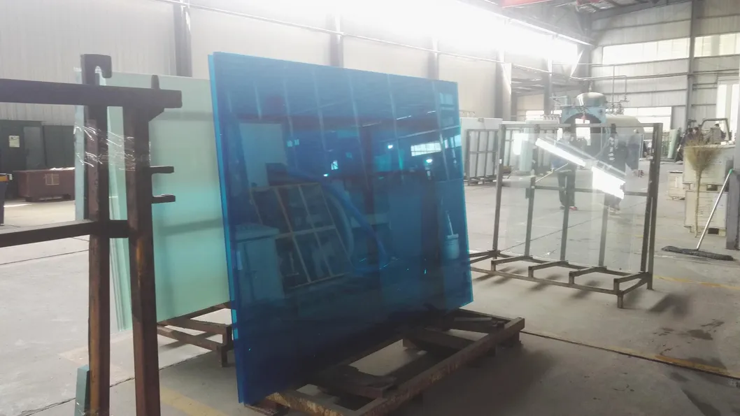 33.1 44.1 55.2 66.2 88.2 Gradient PVB Clear White Laminated Tempered Glass