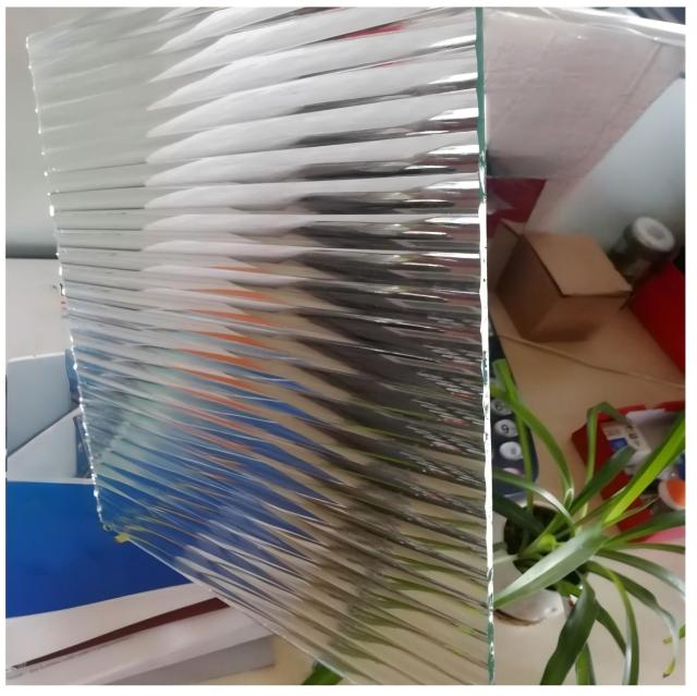 5mm 8mm Clear Extra Clear Fluted Moru Patterned Glass